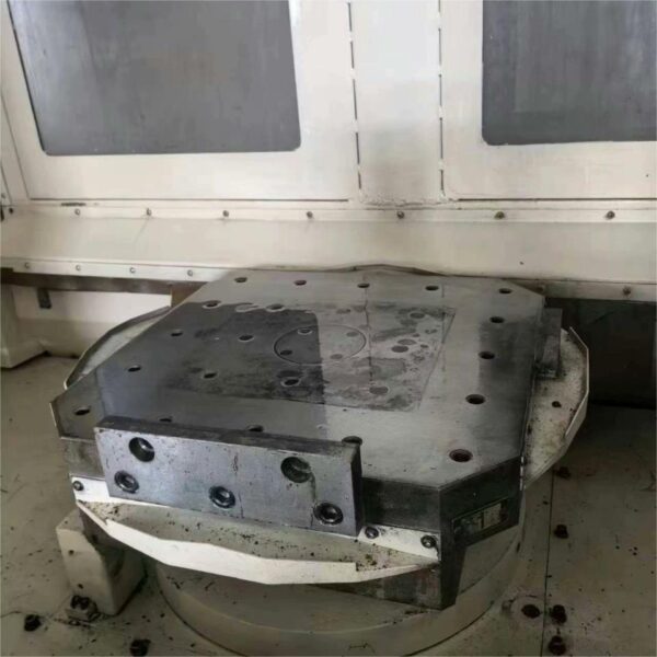 DOOSAN HM5000 Horizontal Machining Center