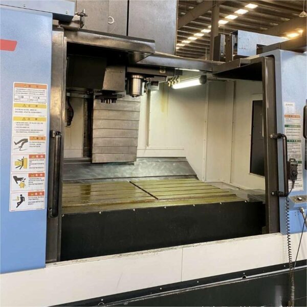 مركز التصنيع الرأسي DOOSAN MYNX650