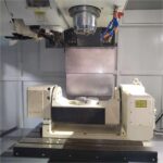 FEELER VFX-820A Vertikal-Bearbeitungszentrum