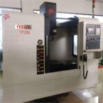 FEELER VMP-23A Vertikal-Bearbeitungszentrum
