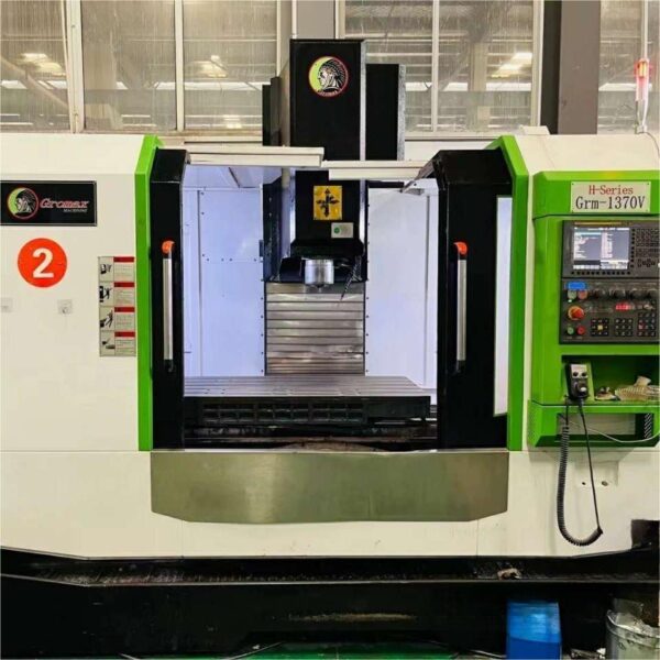 Centro de usinagem vertical GROMAX Grm-1370V