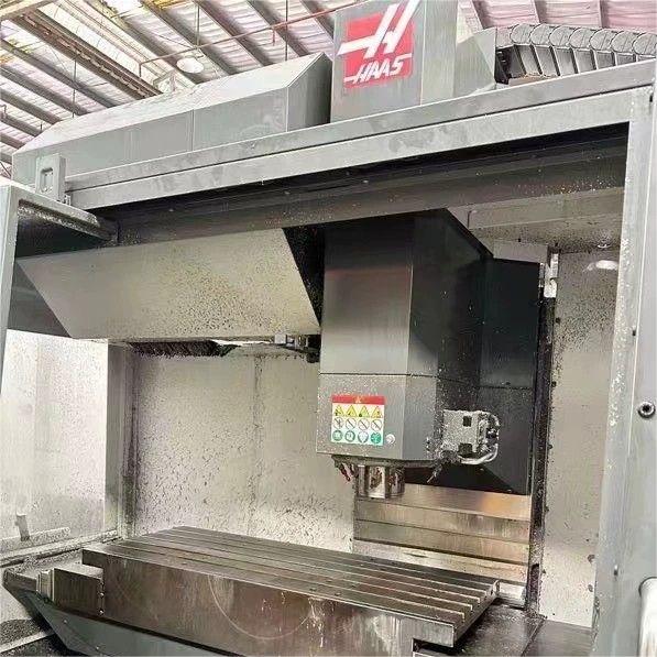 ศูนย์เครื่องจักรกล HAAS VF4
