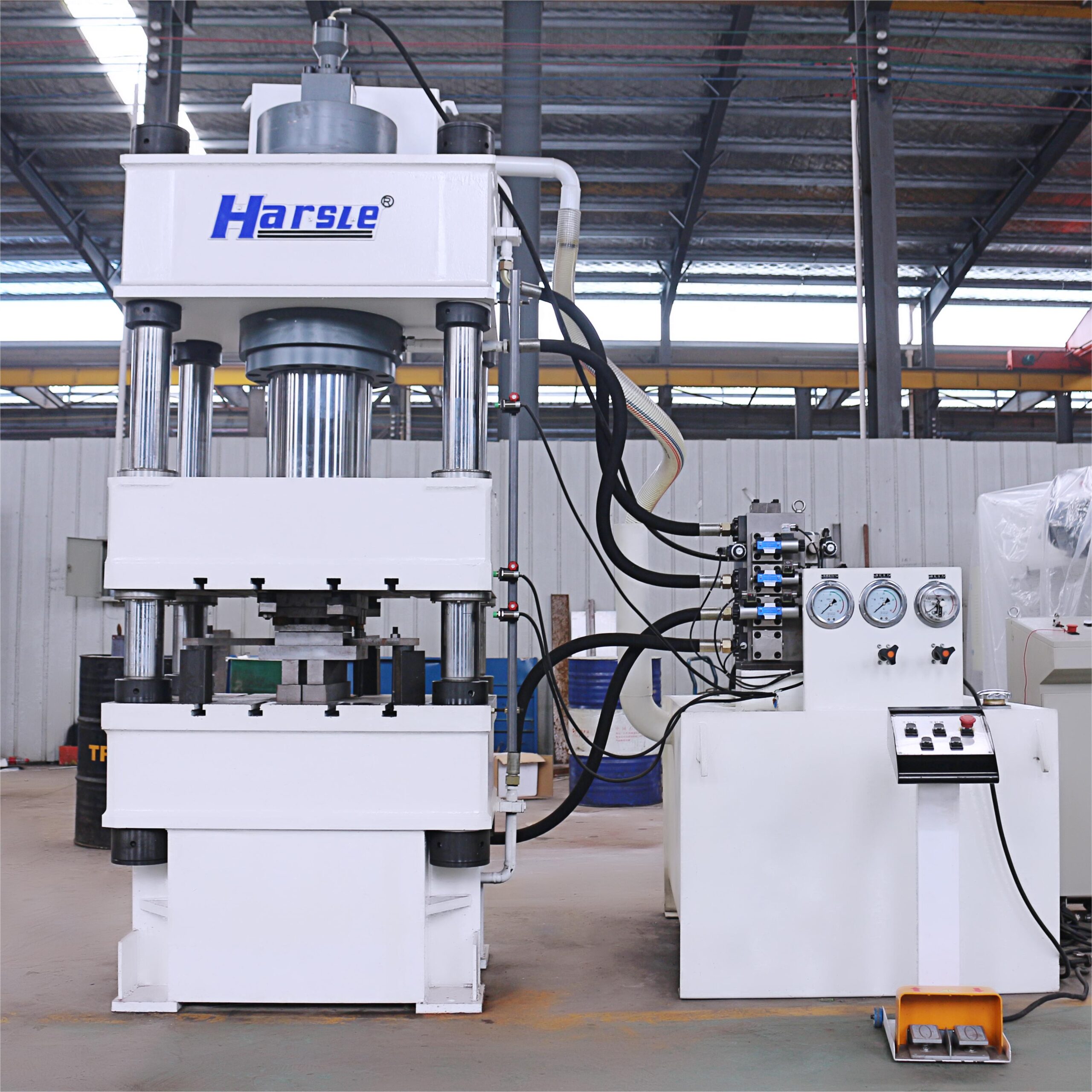 HARSLE Y32-200T Hydraulic Press HARSLE Y32-200T Hydraulic Press