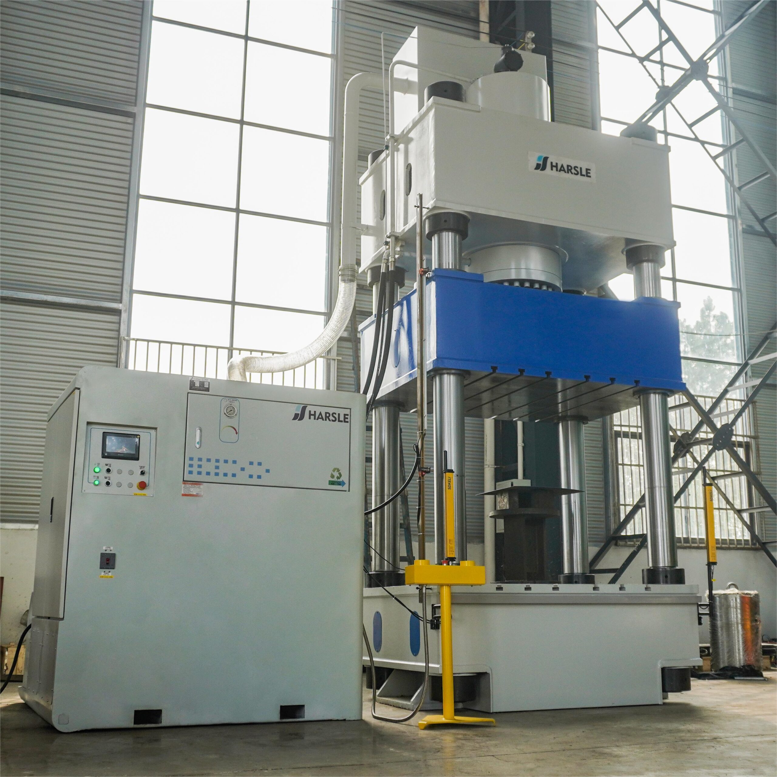 HARSLE Y32-500T Hydraulic Press HARSLE Y32-500T Hydraulic Press
