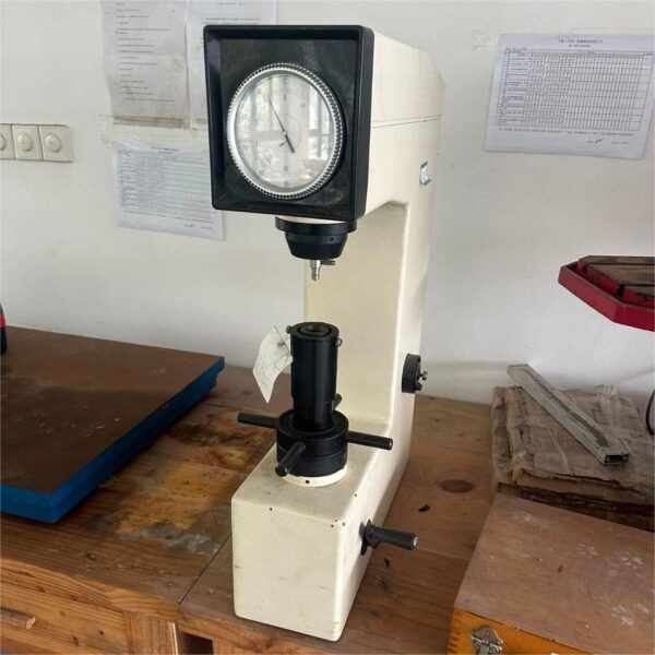 Máy kiểm tra độ cứng HENGSHANG HXR-100A