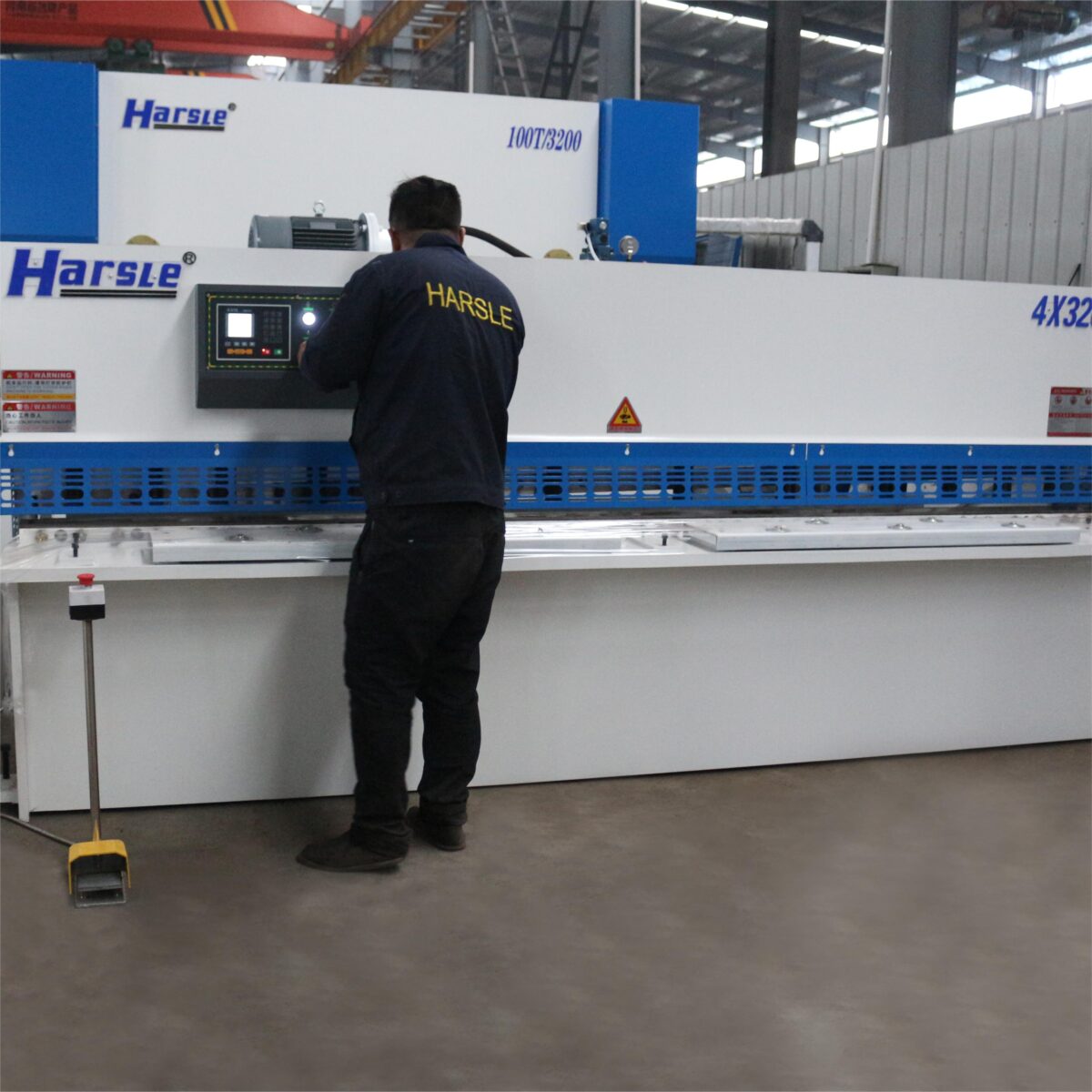 HARSLE 4X3200 Shearing Machine