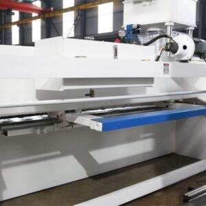 HARSLE 4X3200 Shearing Machine
