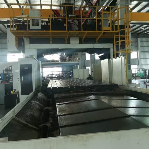 KITAMURA BM-3262L Gantry Machining Center