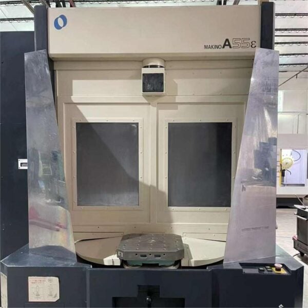 MAKINO A55 Vertical Machining Center