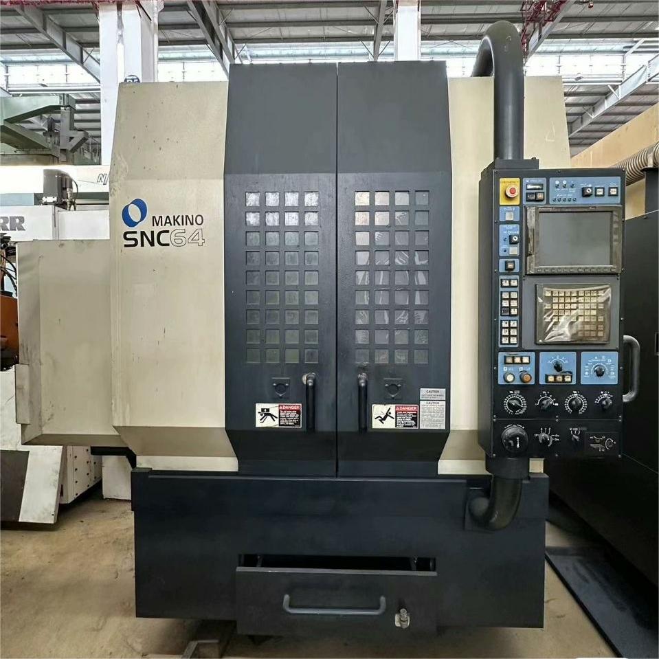 MAKINO SNC64 Machining Center (2) MAKINO SNC64 Machining Center