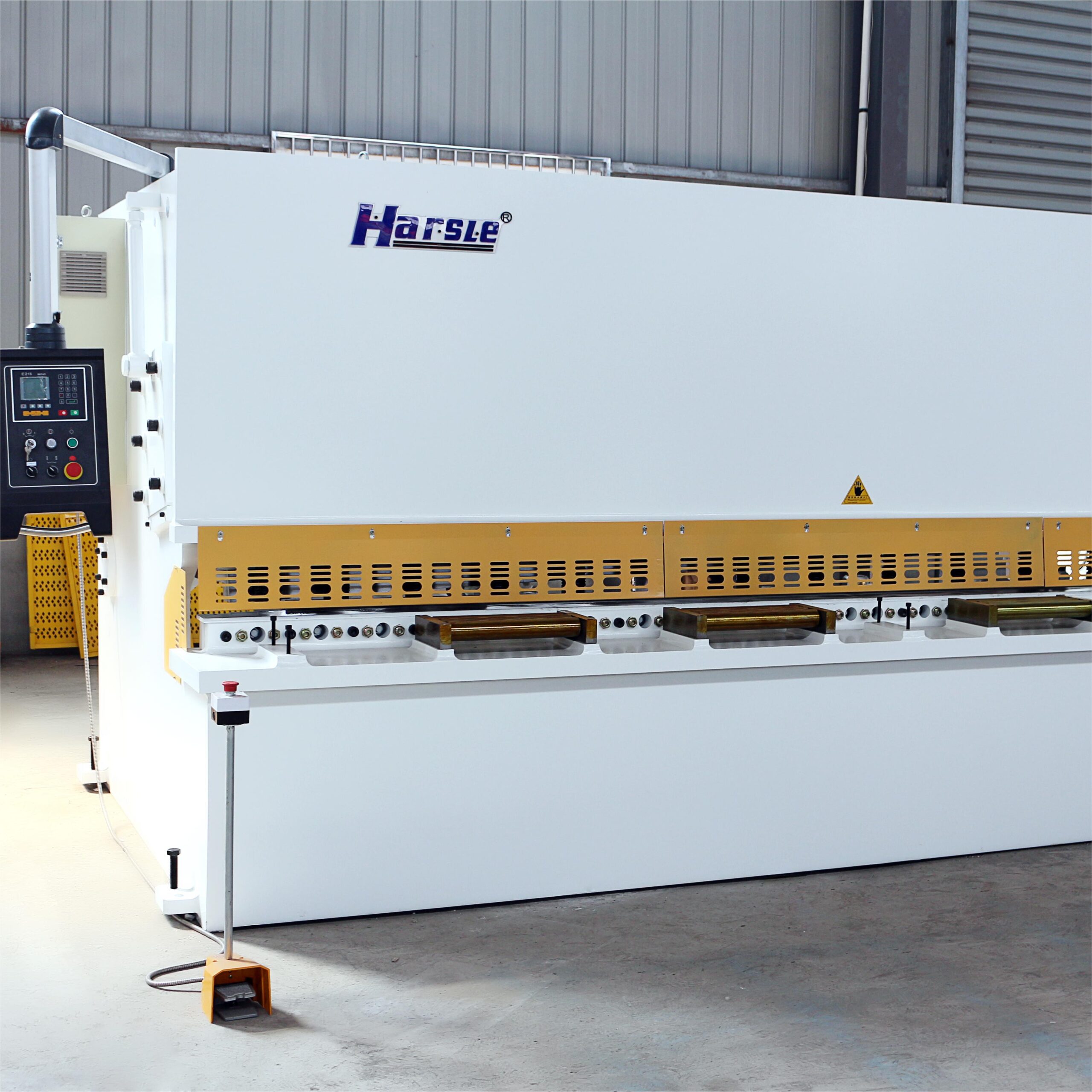 HARSLE QC12K-16X4000 Shearing Machine HARSLE QC12K-16X4000 Shearing Machine