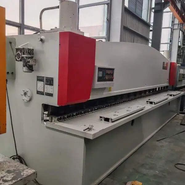 Đã qua sử dụng Cut Line Shearing 8MM6000