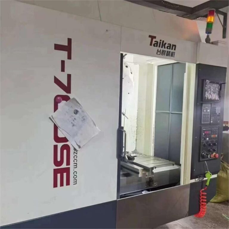 TAIKAN T-700SE Drill Tap Center