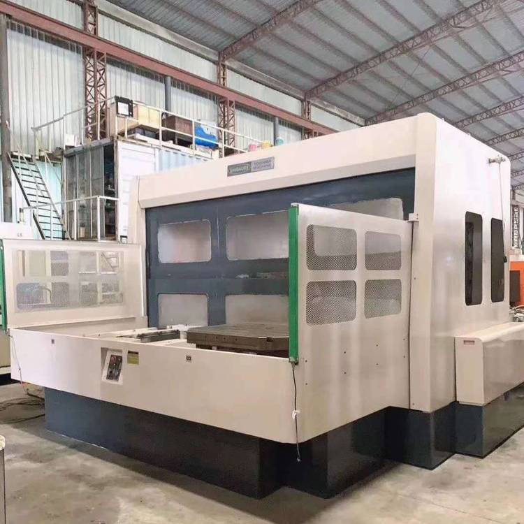 Обрабатывающий центр TOSHIBA BMC-100E