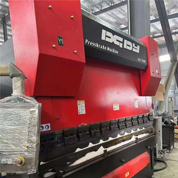 Pressa piegatrice VIGERT 80T2500 DA56S