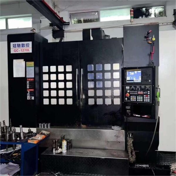 VIGERT GC-1270L Machining Center