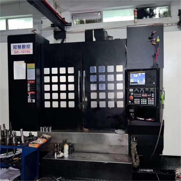 VIGERT GC-1270L Machining Center