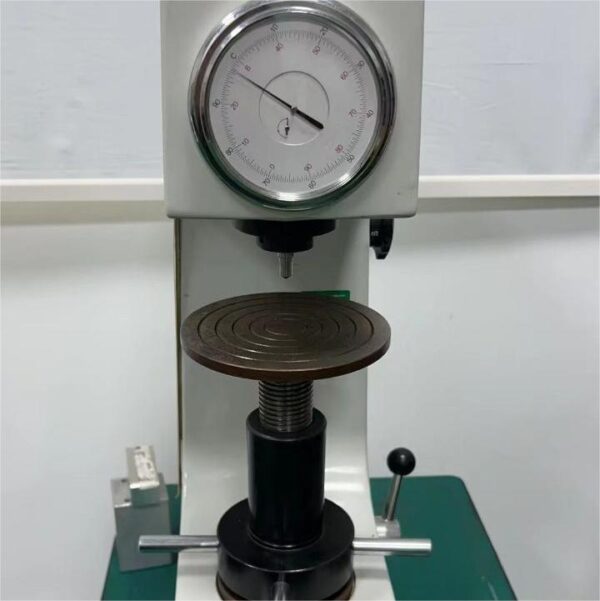 Tvrdoměr VIGERT HR-150AI