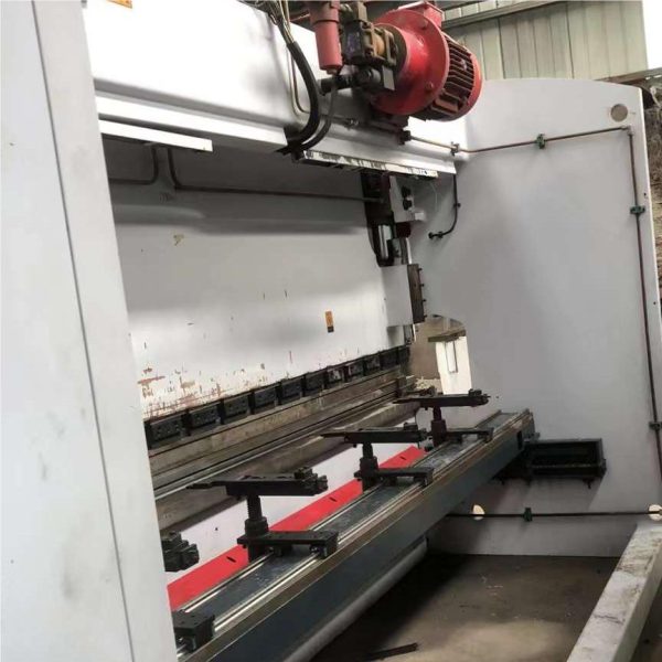 YAWEI 160T4100 DA65W Bending Machine