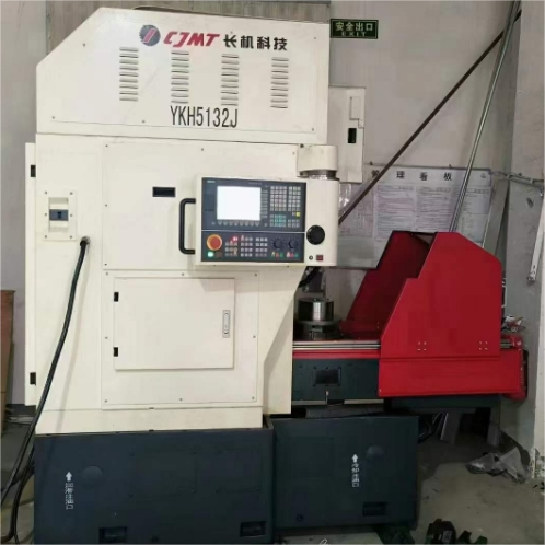 YKH5132J Gear Milling Machine