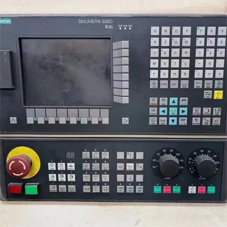 เครื่องกลึงแนวนอน CKS61140DX2000