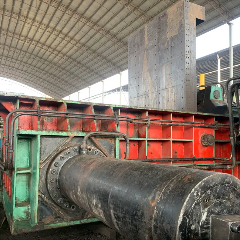 Y81D-300T Metal Scrap Compacting Equipment Y81D-300T Metal Scrap Compacting Equipment