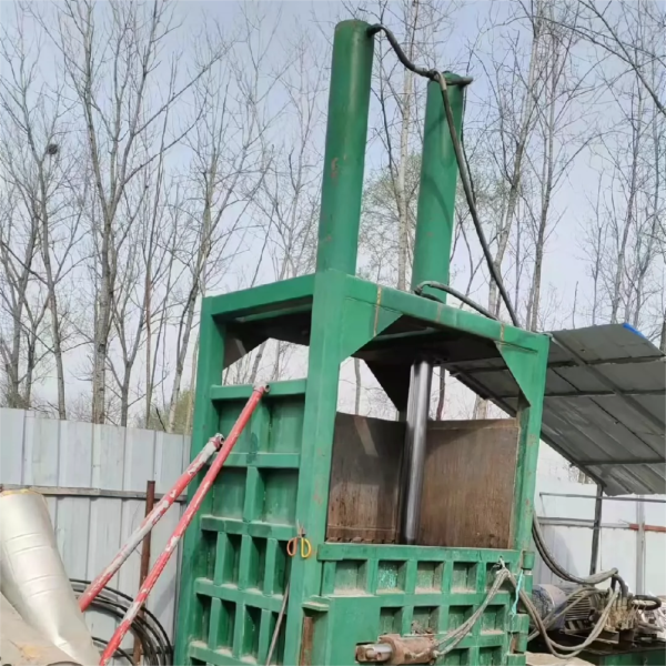 YD-35 Verital Schrottbrikettpresse