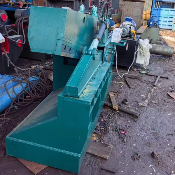 Tesoura de corte de metal 140T