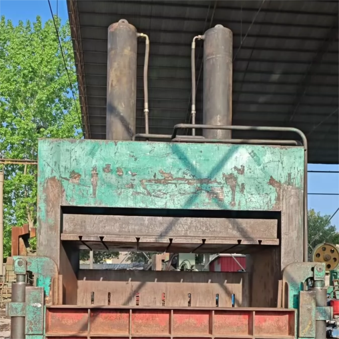 YD-100 Verital Metal Briquetting Machine YD-100 Verital Metal Briquetting Machine