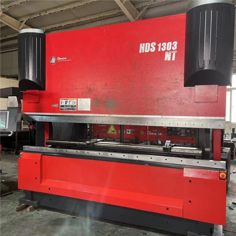 AMADA HSD 1303NT Press Brake