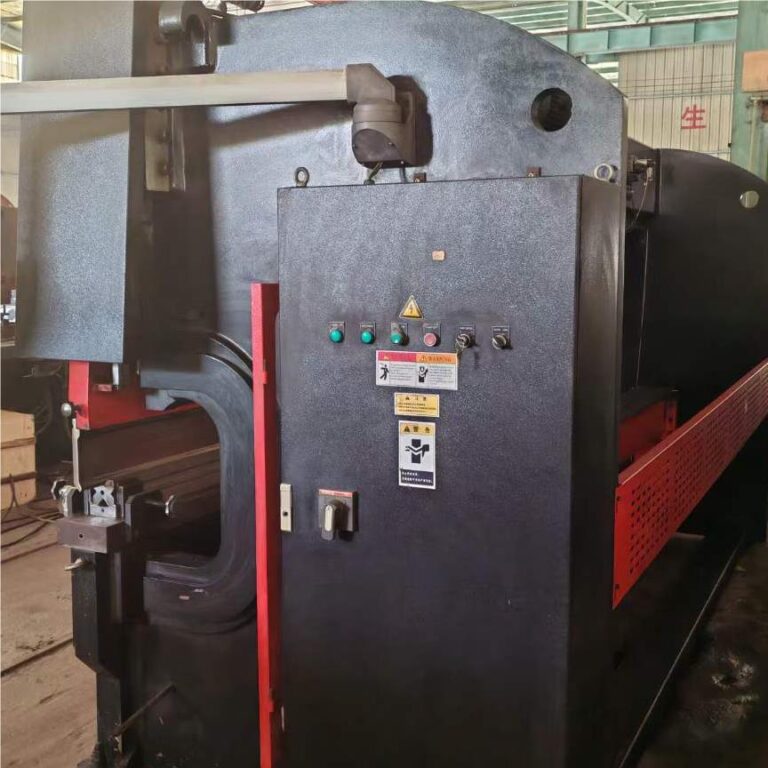 YANGLI 250T4000 Press Brake