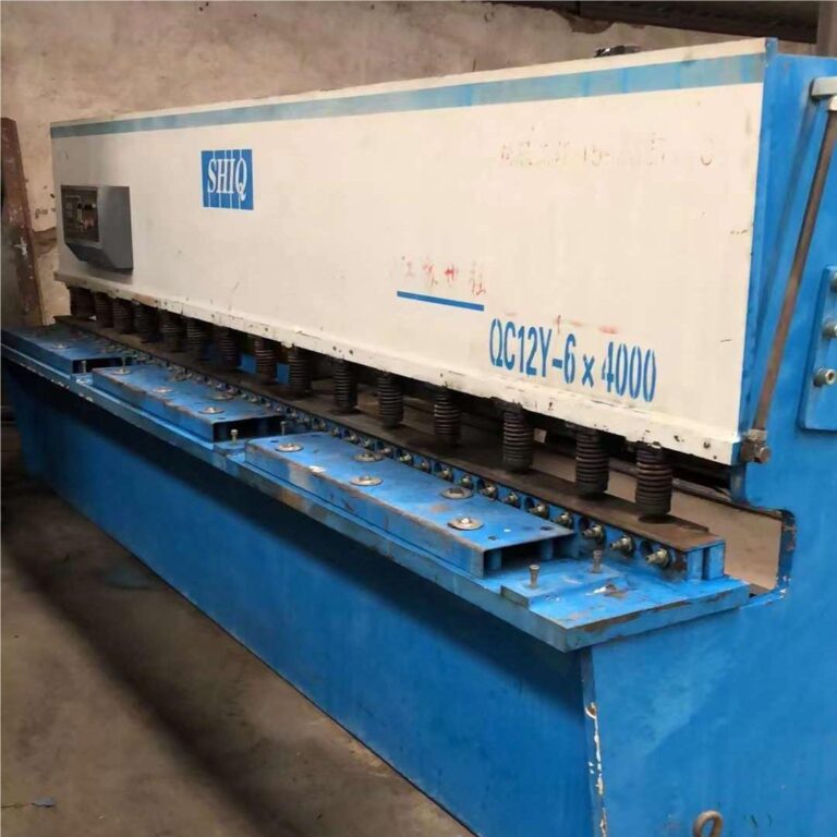 VIGERT QC12K 6X4000 shearing Machine