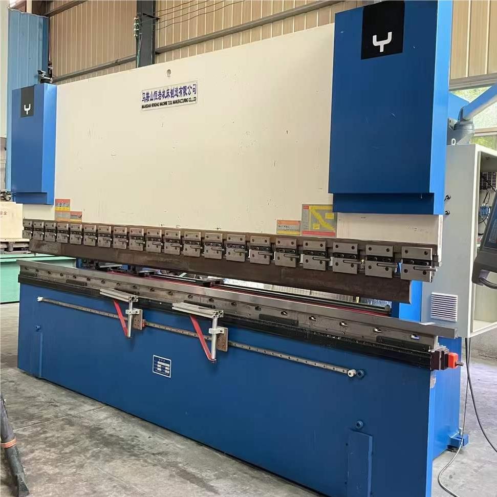 VIGERT 125T4000 DA41S Bending Machine VIGERT 125T4000 DA41S Bending Machine