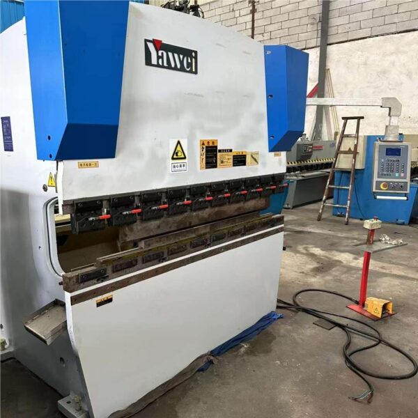 YAWEI 50T2000 3AXIS Bending Machine