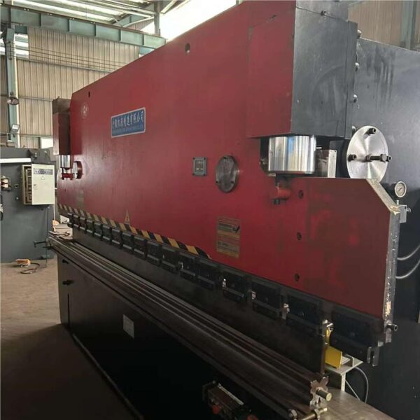 VIGERT 100T4000 NC Bending Machine