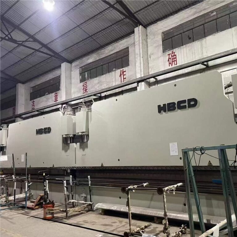 مكبس الثني VIGERT 600T1200