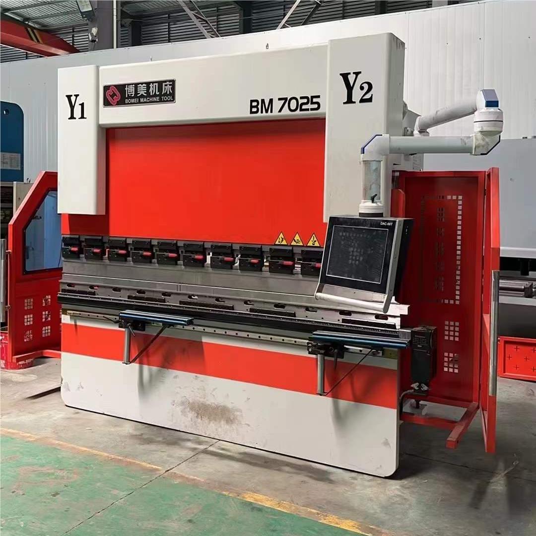 VIGERT 70T2500 66T Press Brake VIGERT 70T2500 66T Press Brake
