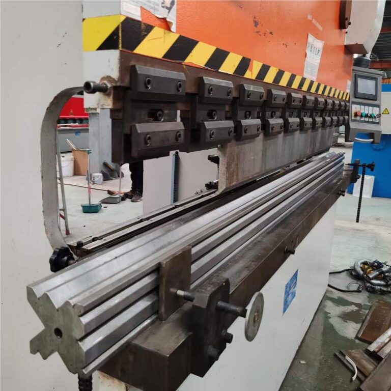 VIGERT 225T3200 Press Brake