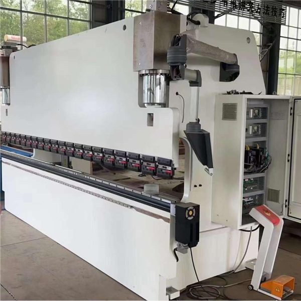 Pressa per metalli VIGERT 170T4100