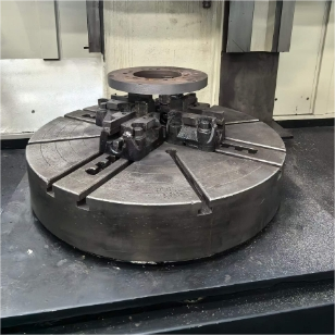 Máy tiện CNC đứng YM-CK5112E