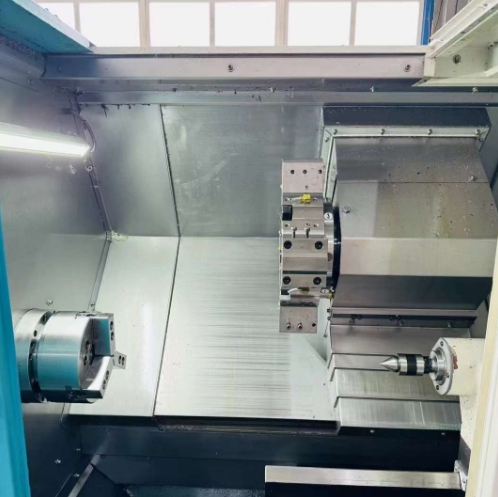 CL-20 High-Precision CNC lathe