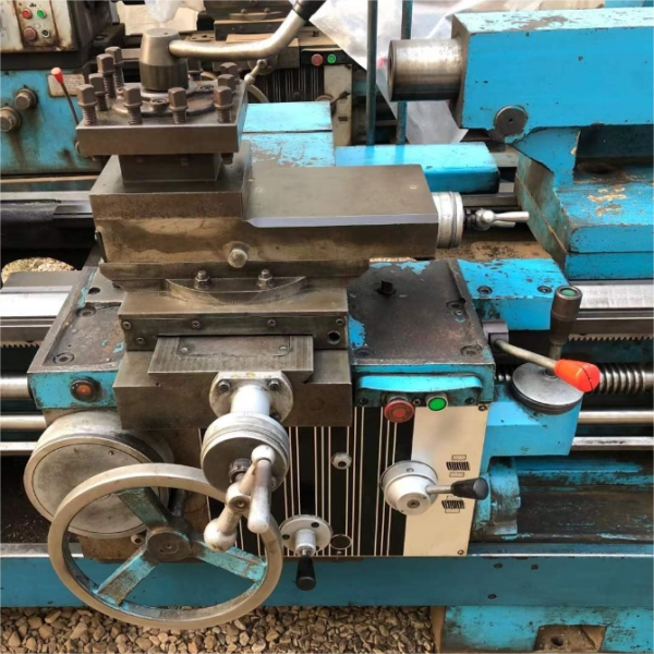 CW6163B Horizontal High Quality Lathe