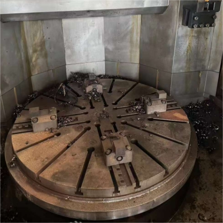 مخرطة عمودية GTC160110