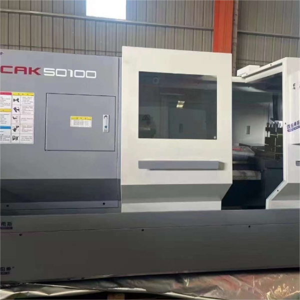 Máy tiện CNC ổn định CAK50100