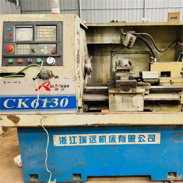 CK6130 Multi-Axis CNC Lathe