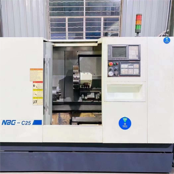 C25 CNC Durable Lathe