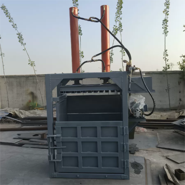 35T Verital Metal Chip Compactor