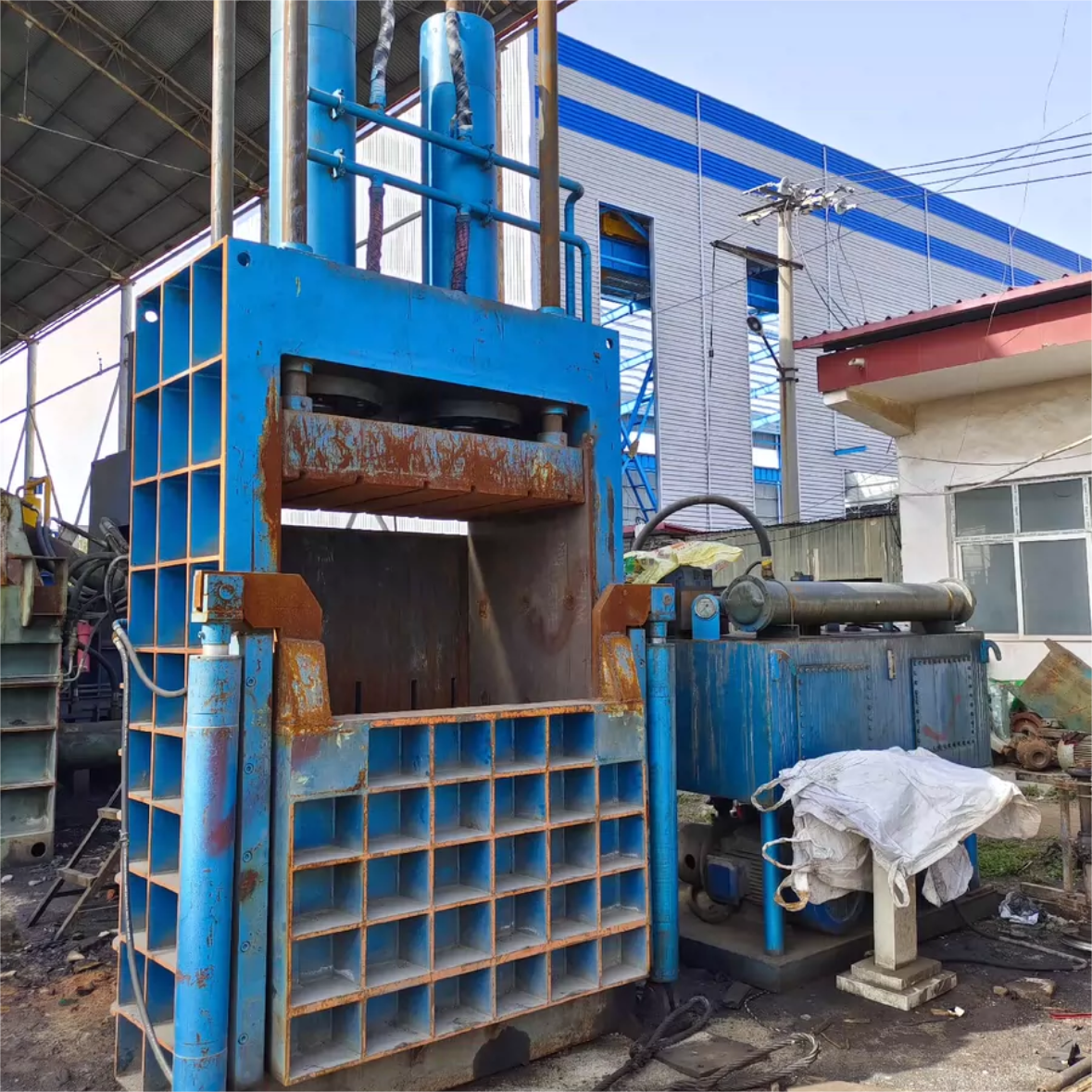Metal Block Making Machine 200TON Metal Block Making Machine 200TON