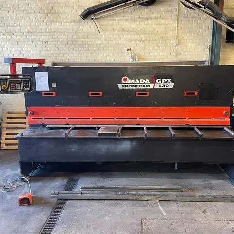 AMADA PROMECAM GPX630 Shearing Machine