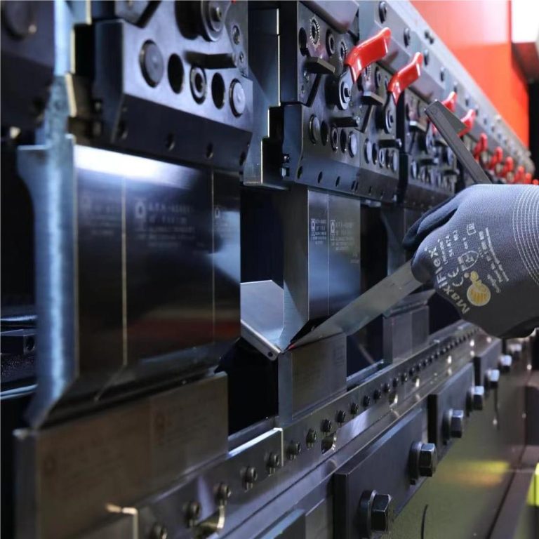 AMADA HFE 3i 1003 Press Brake